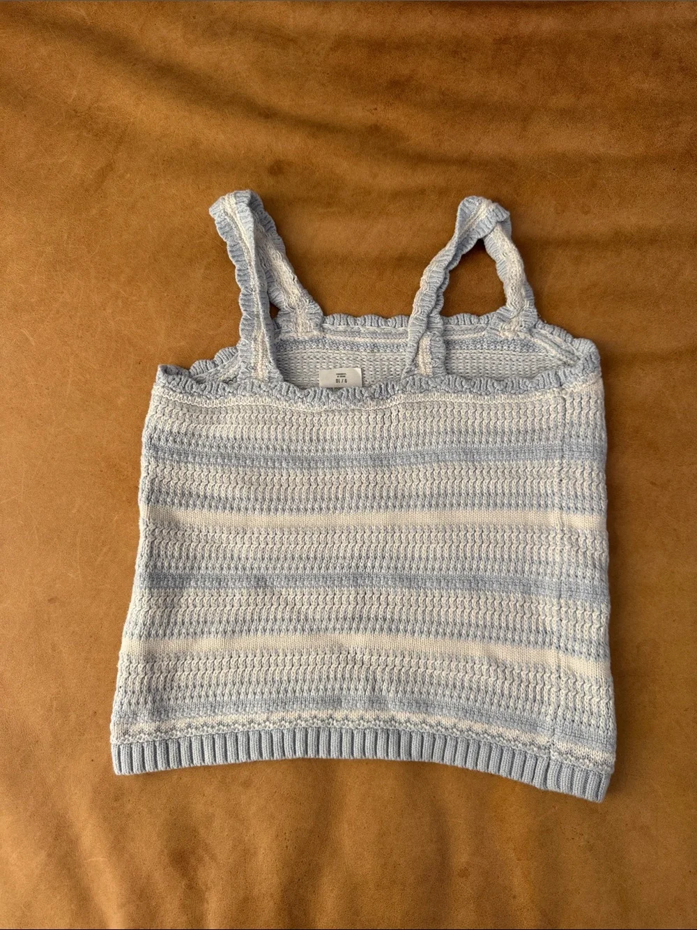 abercrombie kids Light Blue & White Striped Knit Tank size 9/10